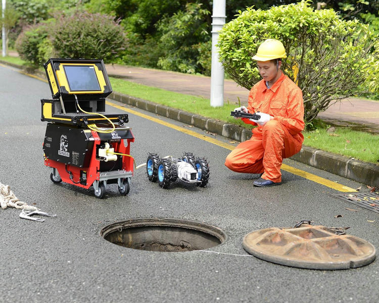 管道爬行機器人對燃氣管道做內(nèi)部檢測